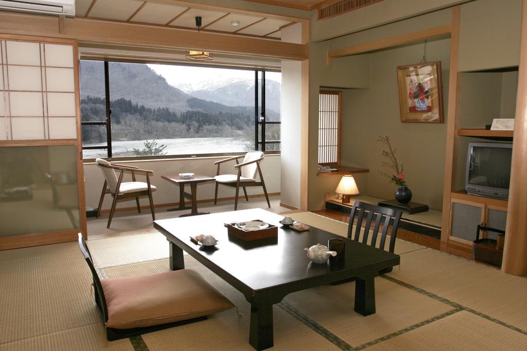 ホテルFurusawaya 阿賀野市 エクステリア 写真